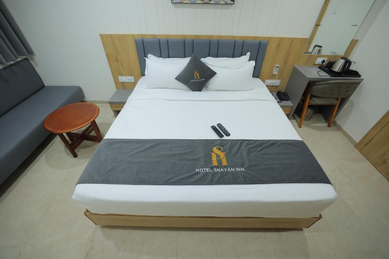 Hotel Shayan Inn Rádzskot Kültér fotó