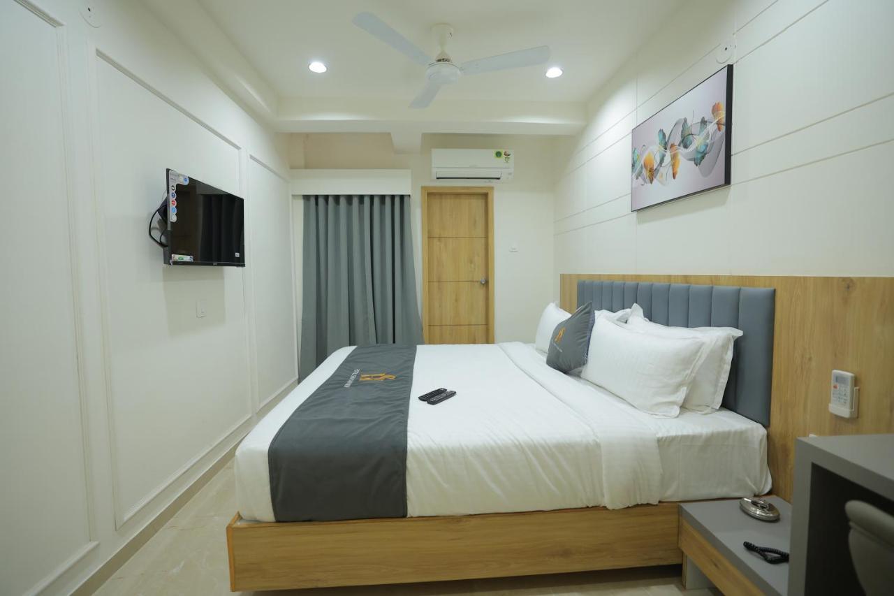 Hotel Shayan Inn Rádzskot Kültér fotó